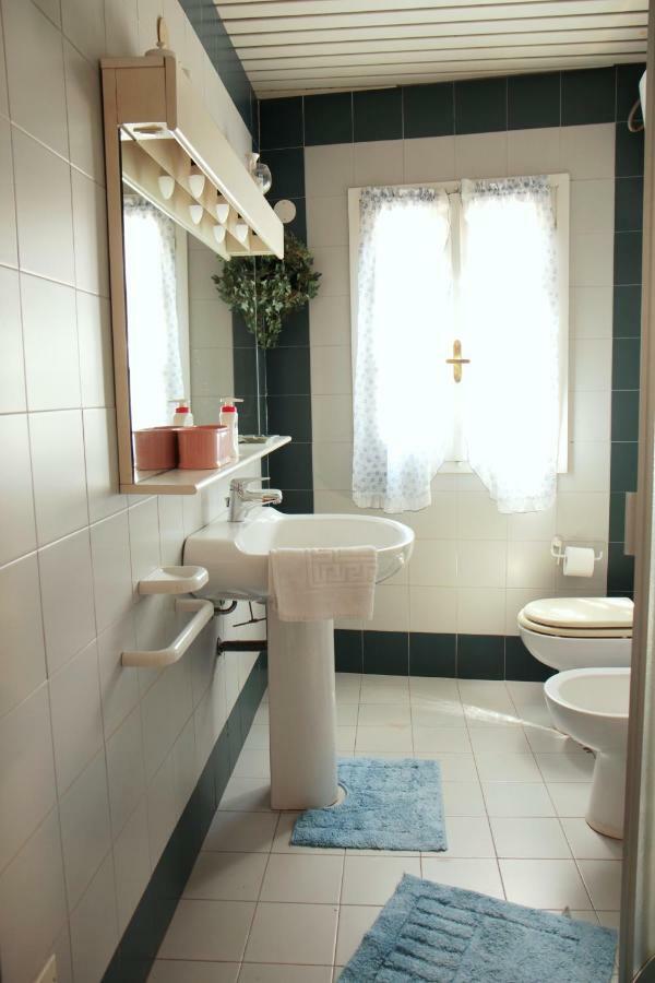 B&B Essenza Pula Kültér fotó